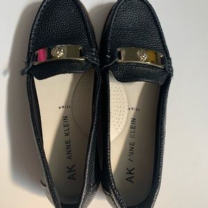 Anne Klein Black Loafer Shoes Size 8